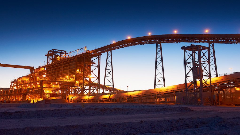 Image of Spence mine at dusk