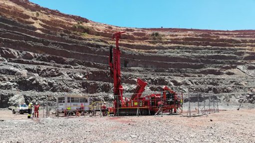 Rosond's employees working at Kumba's mines