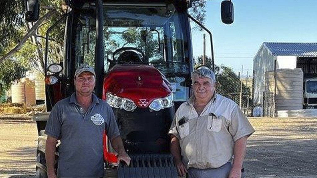 Hennie’s Trekkers flies the Massey Ferguson flag high in the Malmesbury region