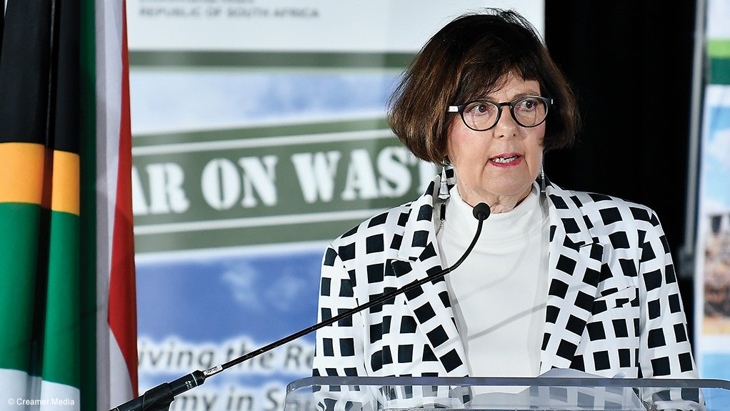 Image of Minister of of Forestry, Fisheries and the Environment, Barbara Creecy