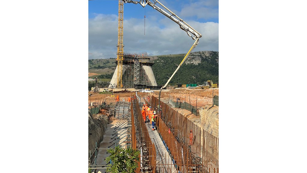 Image of SW anchor black on N2 Msikaba bridge project