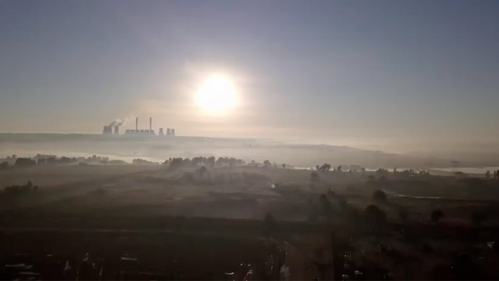 Image of Mpumalanga coal station on the horizon