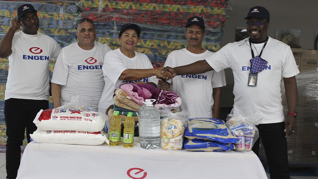 Engen delivers blankets, food, water and roof sheeting to help support South Durban flood victims 