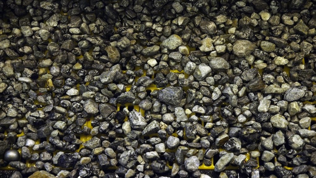 Image of coarse copper ore from the Los Bronces mine