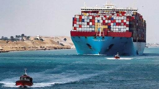 RECORD REBOUND: Egypt’s Suez Canal recorded its highest monthly revenue to date in April, when ship-transit fees surged to $629-million as traffic rebounded from the impact of Covid. The total number of ships passing through the 193-km waterway linking the Red and Mediterranean seas increased by 6.3% from a year ago to 1 929 vessels. The number of oil tankers, liquefied natural gas tankers and container carriers increased by 25.8%, 12% and 9% respectively in April versus a year ago, Reuters reports. Photograph: Reuters
