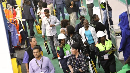 Image of attendees at a previous expo 