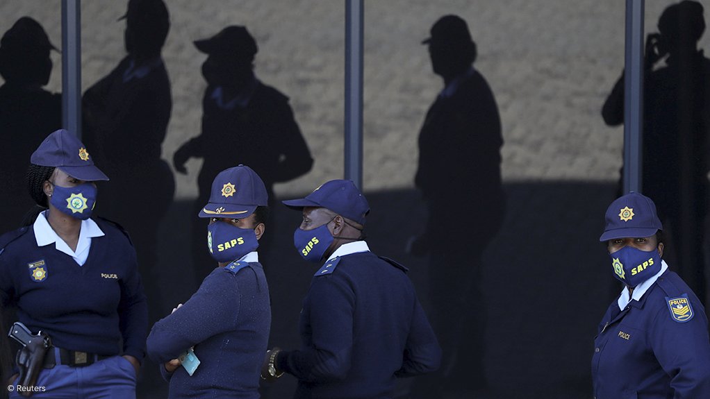 South African Police Service officers 