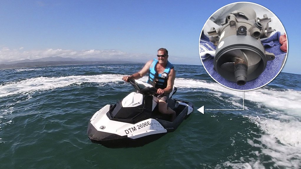 Jaco Kruger showing the operation of a jet ski with Vesconite wear rings