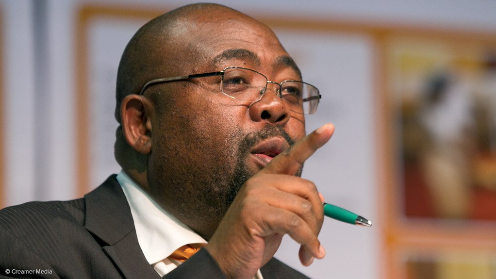 Image of Minister of Employment and Labour, Thulas Nxesi