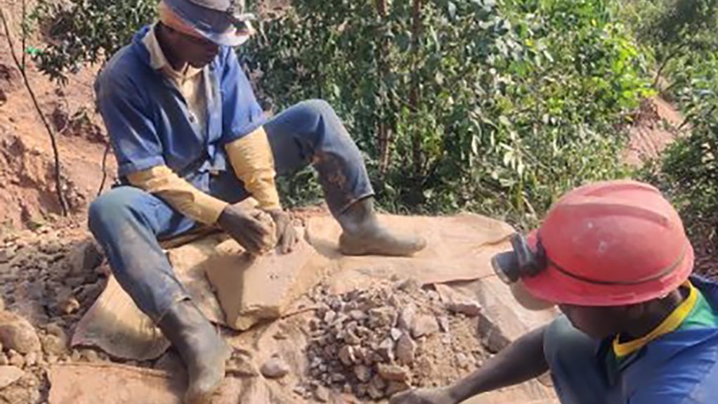 UNLOCKING VALUE
Minexx’s involvement in Rwanda is expected to not only benefit artisanal and small-scale miners through access to capital but also government through taxation
