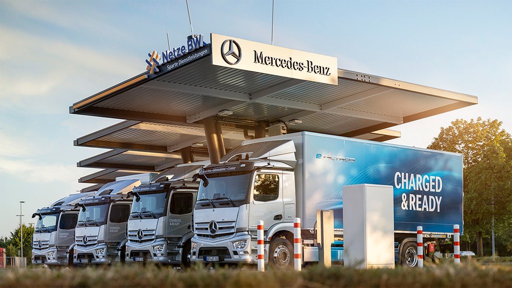 Image of eActros trucks charging