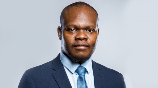 An image of National Research Foundation CEO Dr Fulufhelo Nelwamondo