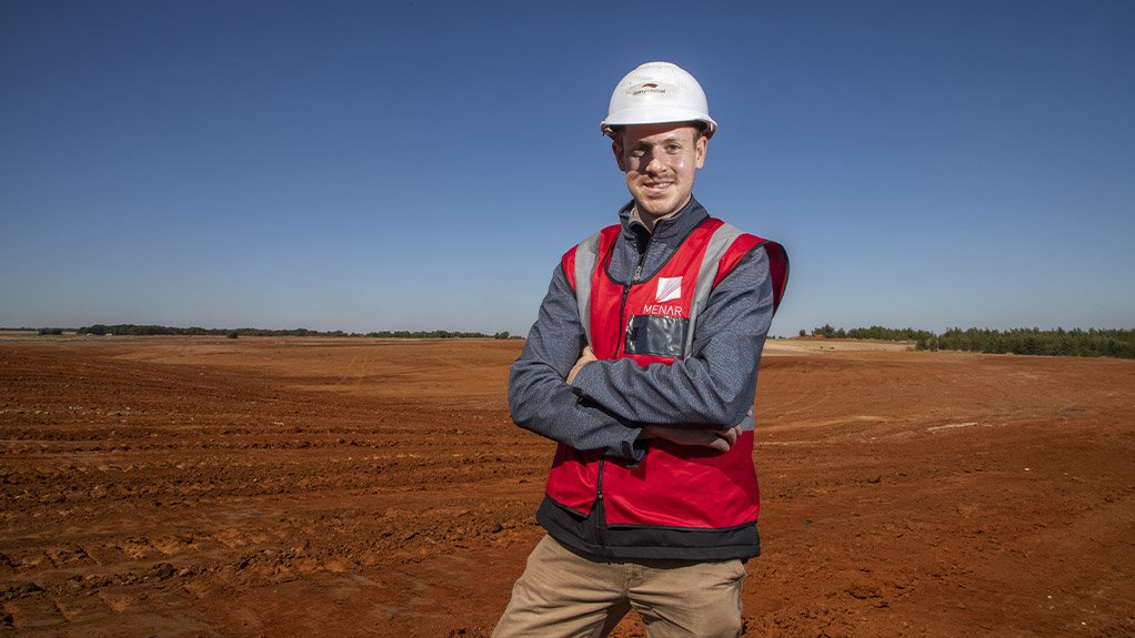 An image of Canyon Coal environmental compliance officer Arjen Nell