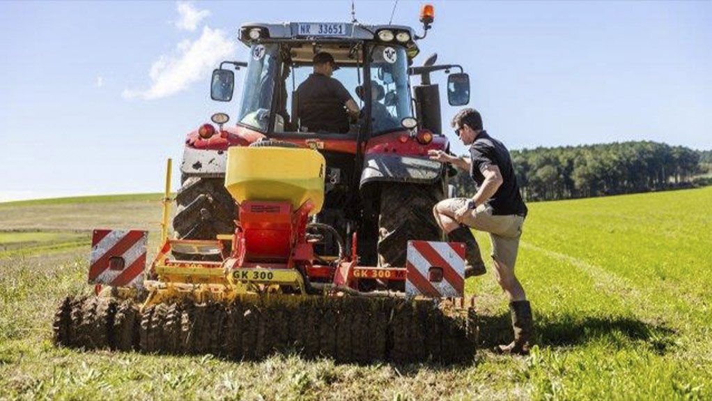 Massey Ferguson becomes a ‘go to’ tractor for a large dairy farmer in the KZN Midlands