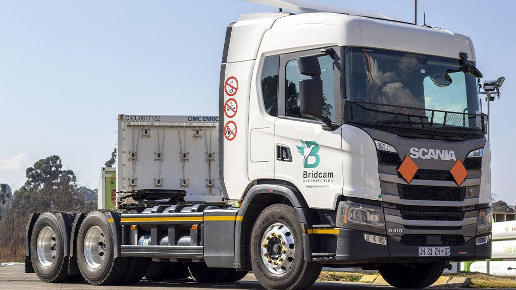 South Africa’s first dedicated natural gas truck hits Gauteng roads 