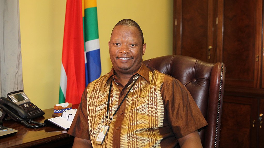 Legislature's former secretary Gengezi Mgidlana