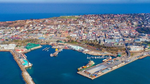 An image of the Port of Mossel Bay