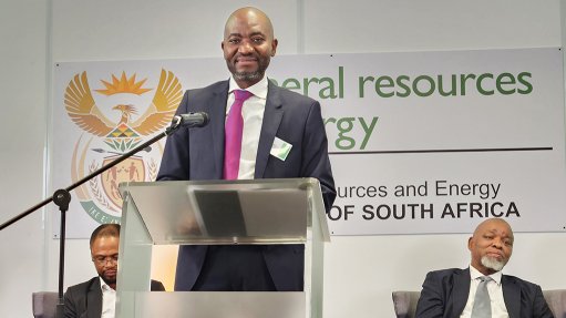 End-of-October deadline set for residual renewables bids as govt signs wind farm agreements worth R11bn