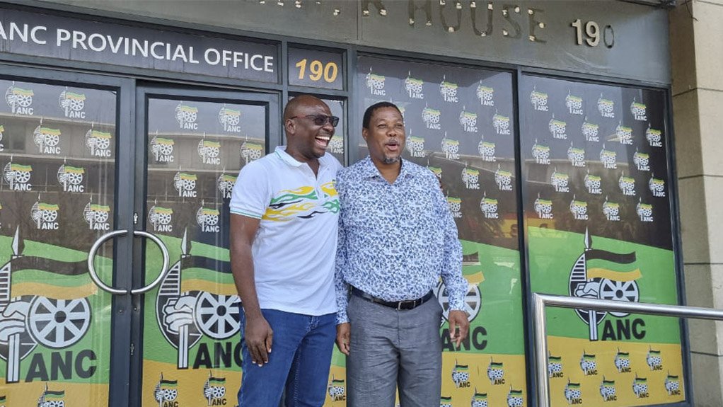 Image of ANC KZN Provincial Secretary Bheki Mtolo with his Limpopo counterpart Reuben Madadzhe outside KZN offices in Durban 