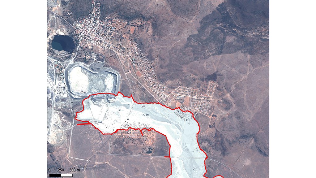 Satellite image showing the Jagersfontein TSF and the extent of the damage caused by its collapse