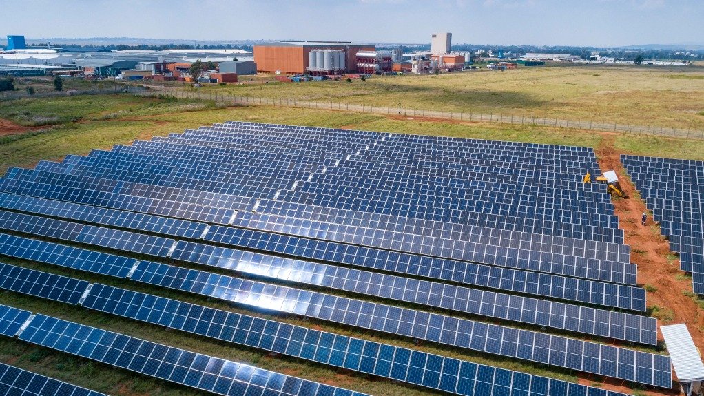 A photo of the solar plant built to power Heineken's Sedibeng brewery