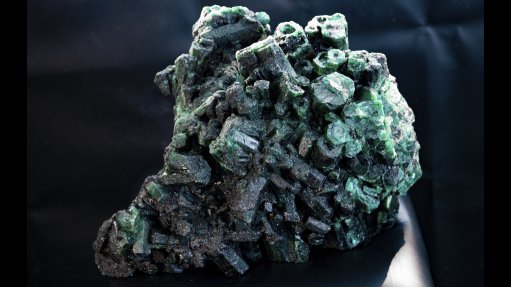 Gemfields to auction 187 775 ct Kafubu emerald cluster