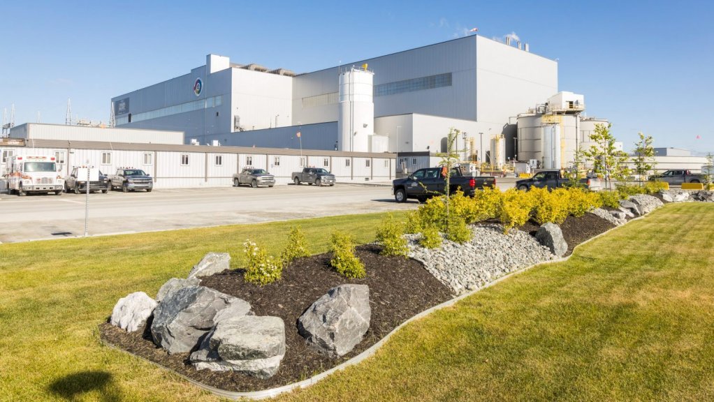 Agnico Eagle will gain full ownership of the Canadian Malartic mine.