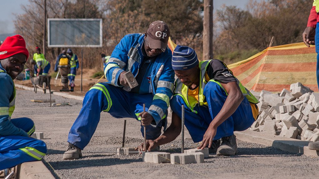 Image of road construction in South Africa