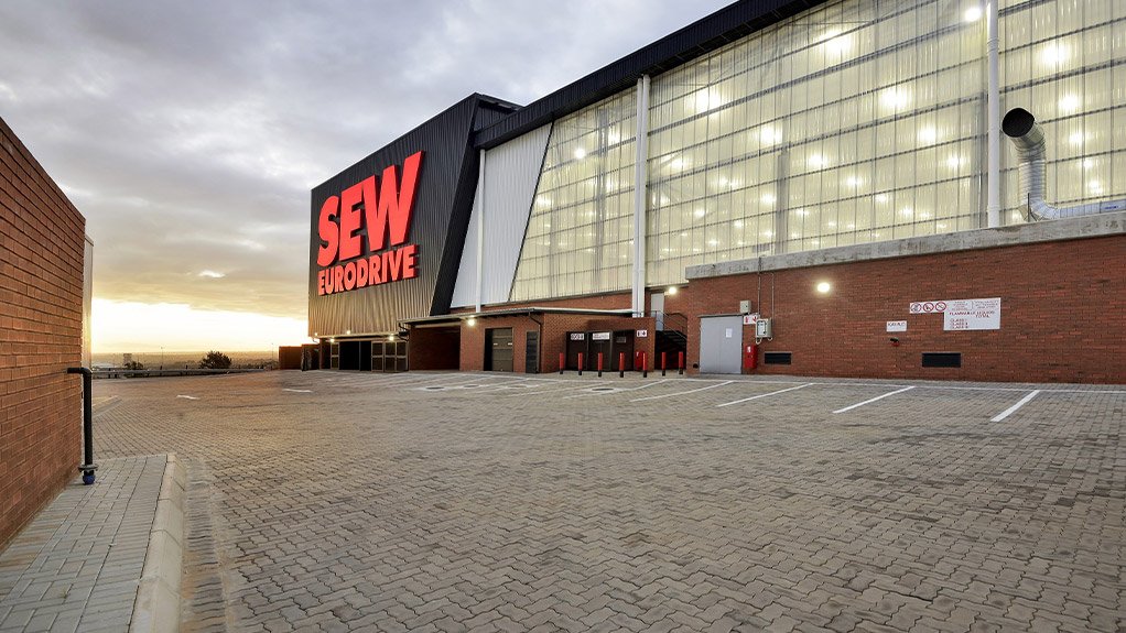 The expanded warehousing gives SEW-EURODRIVE the ability to increase stock levels, a huge benefit given the problems currently affecting the global supply chain. 