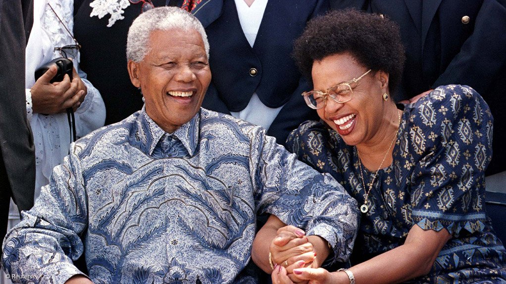 Nelson Mandela & Graça Machel 