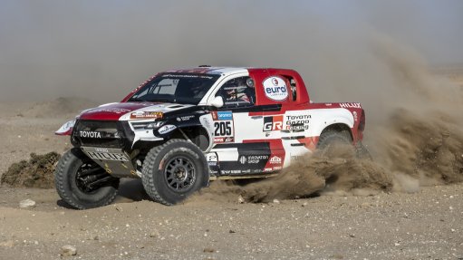 Toyota set to tackle Dakar 2023 with three-car team