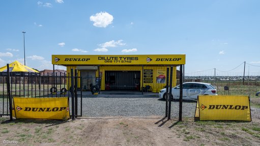 Image of Dilute Tyres in the Free State, which is an example of a Dunlop container tyre business 