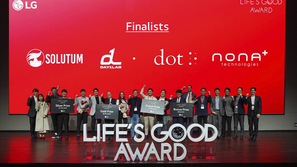 LIFE’S GOOD AWARD winners present warm-hearted tech solutions for a better future