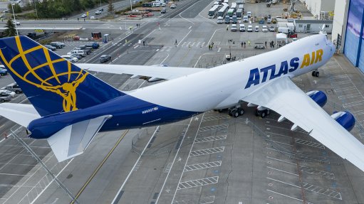 Boeing delivers last ever 747 Jumbo jet