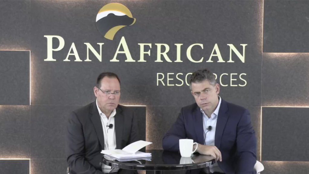 image of Pan African FD Deon Louw and CEO Cobus Loots.