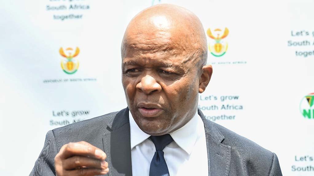 Image of Minister in the Presidency Mondli Gungubele