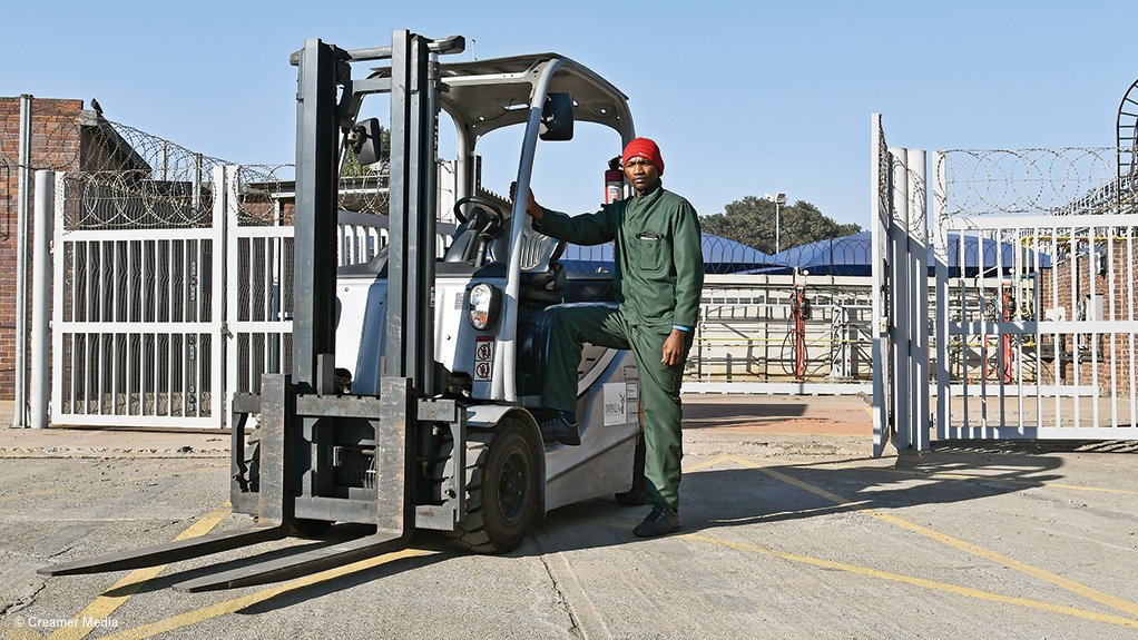 Implats pioneered hydrogen powered forklifts several years ago at its PGM refinery in Springs. 