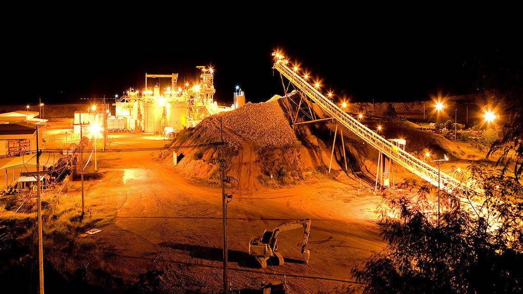 Image of Chatree gold mine at night