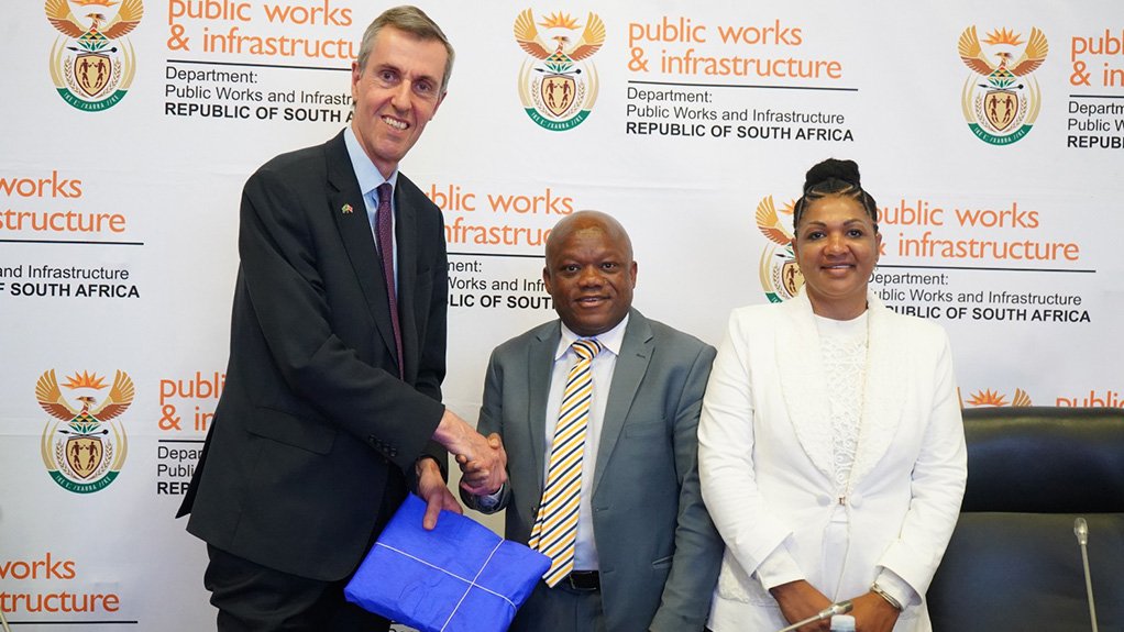 UK trade envoy Andrew Selous, Public Works and Infrastructure Minister Sihle Zikalala and Deputy Minister Bearnice Swart