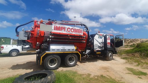 IMPI COMBI UNIT
The units are locally manufactured and have a hydraulically driven high-pressure pump capacity of 295 ℓ/min at 150 bar