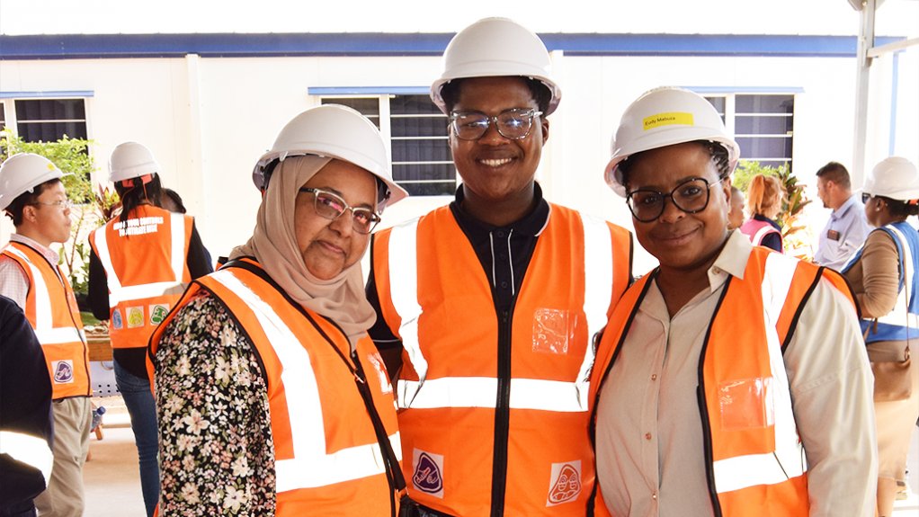 From left, Anglo American Platinum’s Fahmida Smith and Themba Mahlangu, and Department of Science and Innovation’s Eudy Mabuza.  