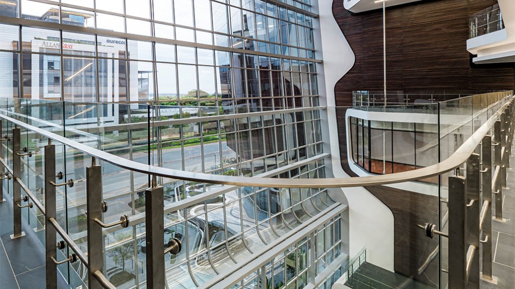 A green office building owned by Growthpoint Properties