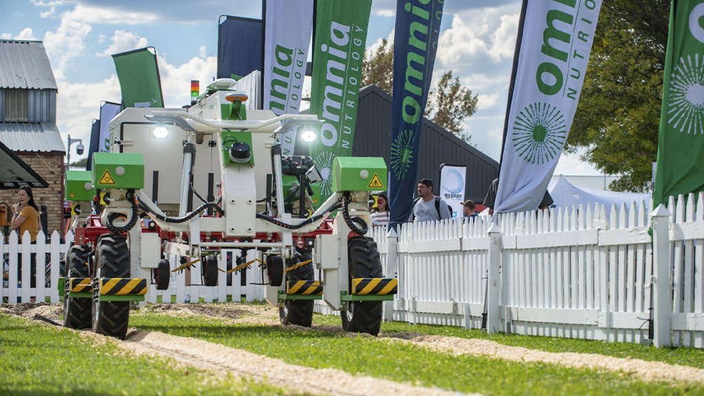 Omnia’s Sustainable Agri-Tech: A.I., Robotics, and the future of SA’s Agriculture on display at NAMPO