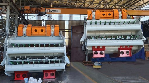 Image of the Kwatani double deck banana screens for a crushing plant