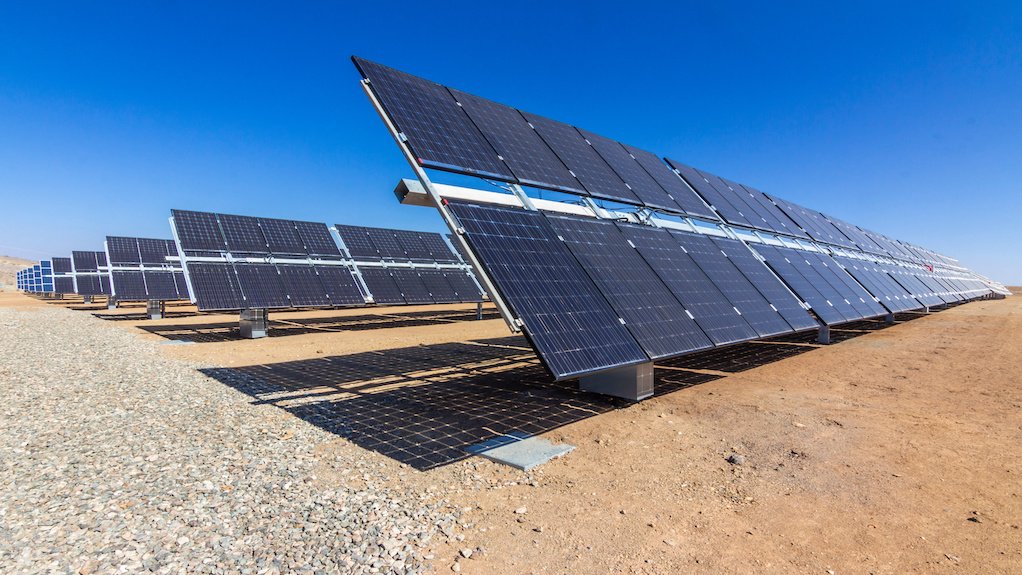 Bifacial soloar photovoltaic panels