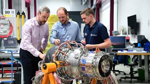 The new Rolls-Royce small gas turbine, with unidentified engineers