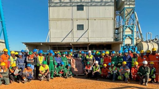 NextSource's Molo mine produces first SuperFlake graphite concentrate