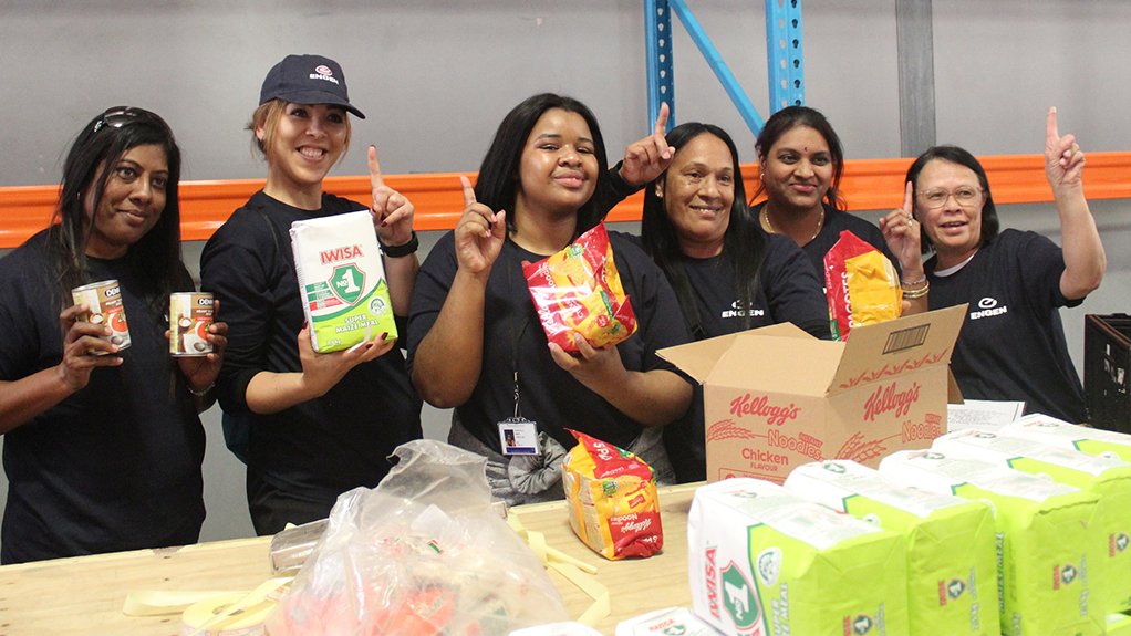Engen employees rolled up their sleeve and spent 67 minutes packing food hampers for Mandel Day 