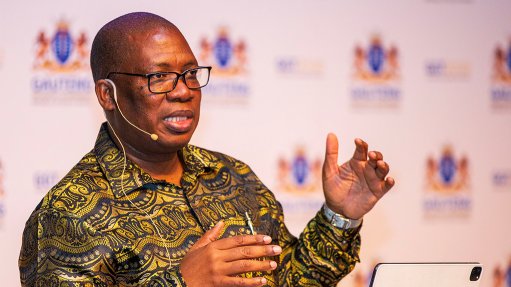 DA demands Gauteng Premier Lesufi fire incompetent Education MEC Chiloane