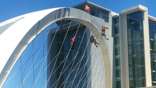 Company spotlights new trend in rope access